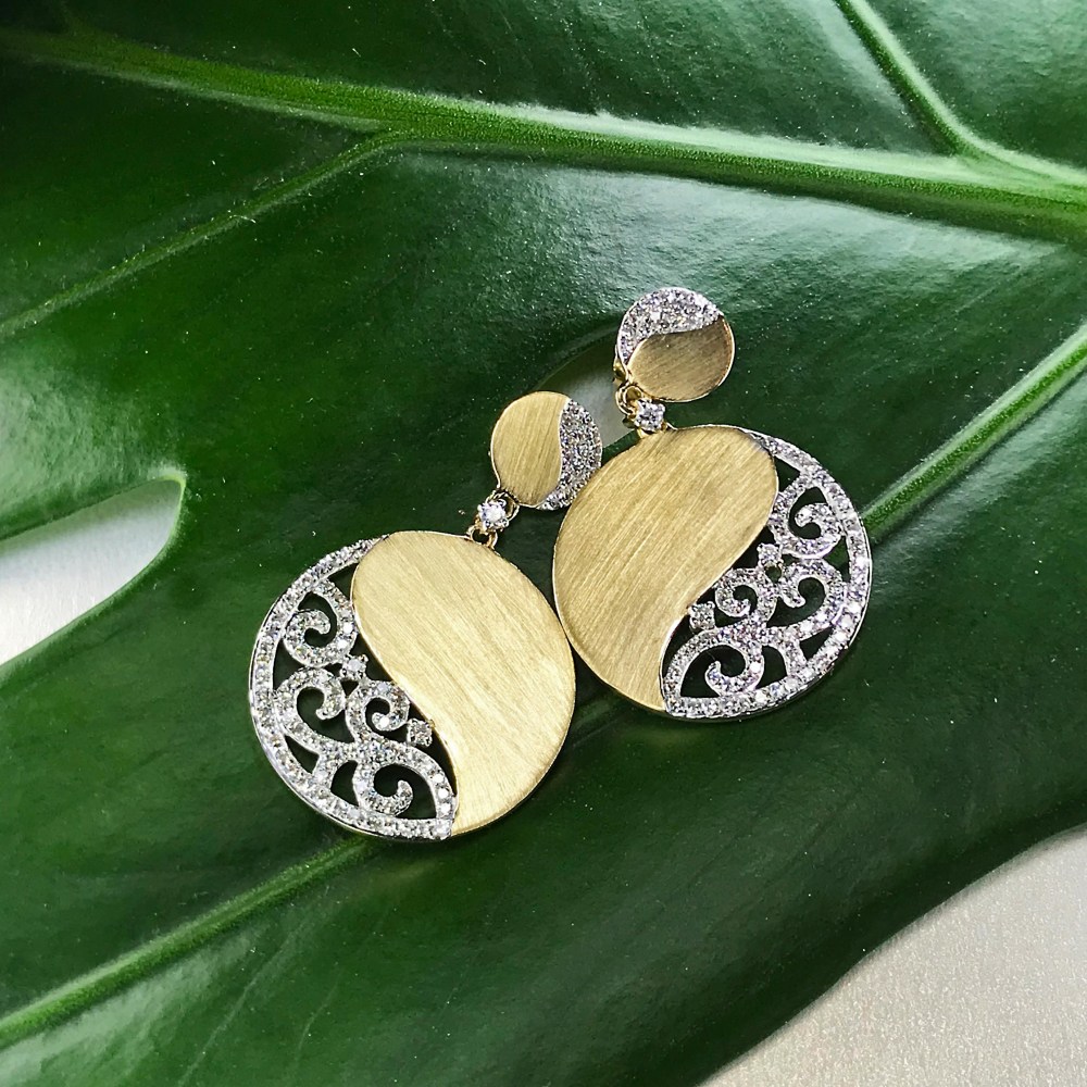 Leaf-earrings